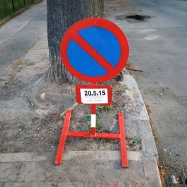 Dopravní-značka-Blokové-čištění